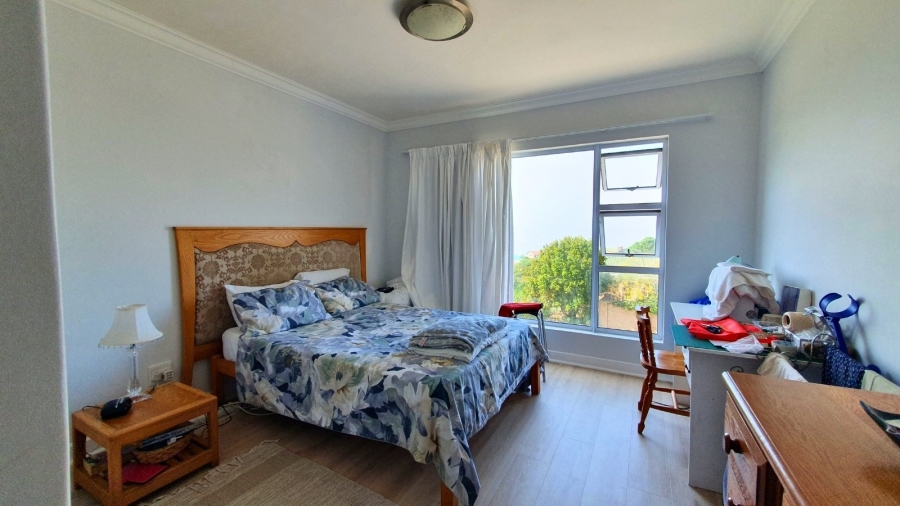 2 Bedroom Property for Sale in Dana Bay Western Cape